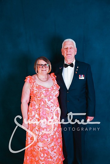 Loja Branch Poppy Ball 2024